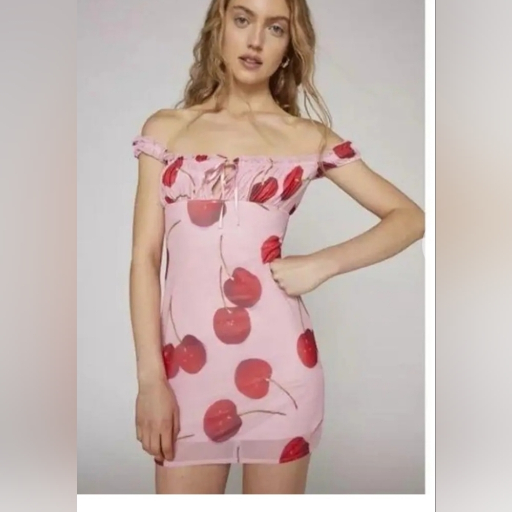 Kimchi Blue Urban Outfitters UO cherry print Bianca Mesh pink Mini Dress Size XS